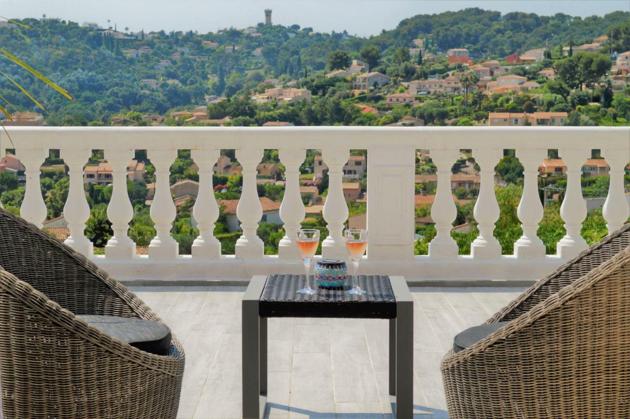 Villa La Terre Des Lauriers Vallauris Esterno foto