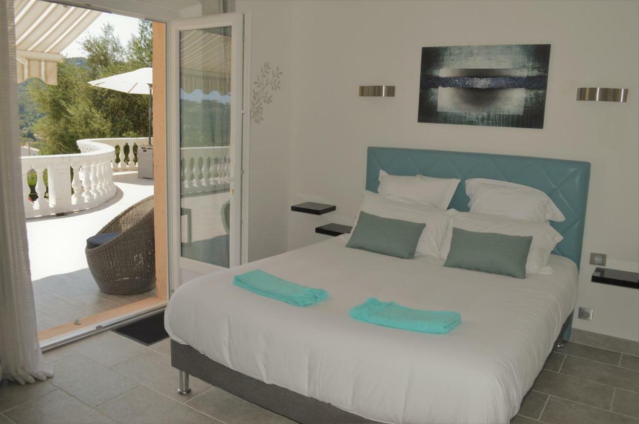 Villa La Terre Des Lauriers Vallauris Esterno foto