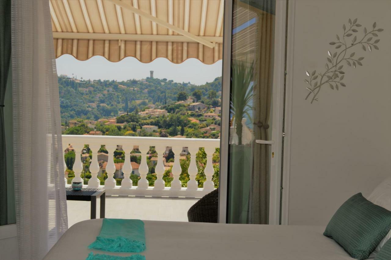 Villa La Terre Des Lauriers Vallauris Esterno foto